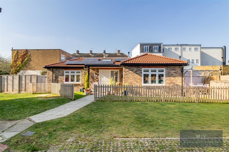 Bakers End, Wimbledon