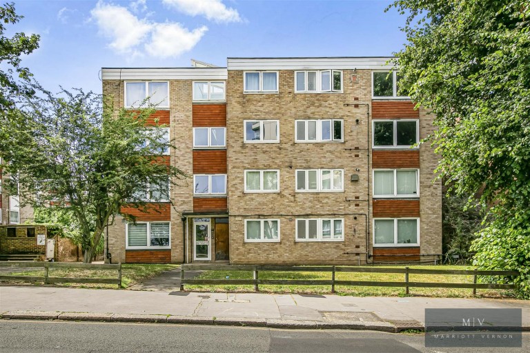 Bramley Hill, South Croydon