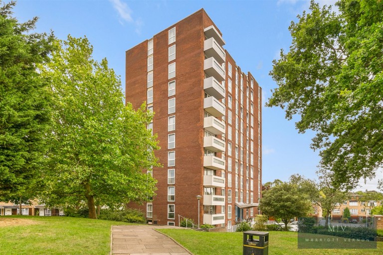 Turnpike Link, Croydon