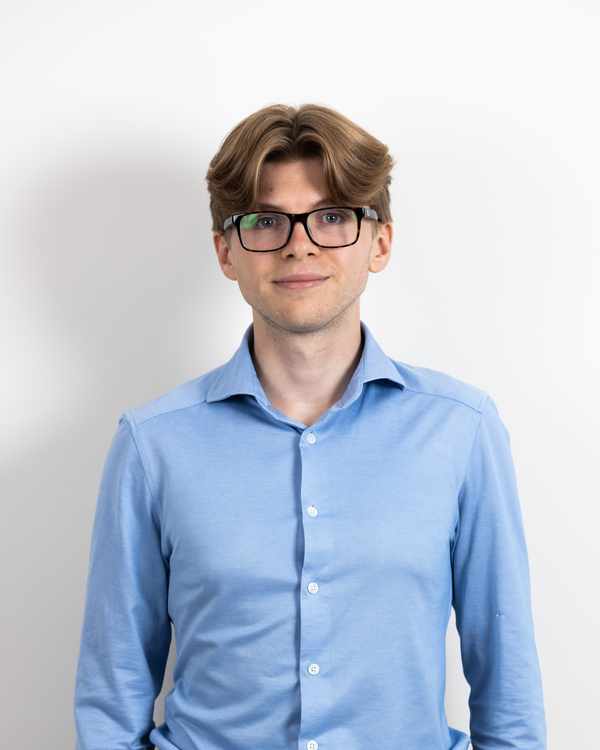Charles  Vernon, Property Consultant